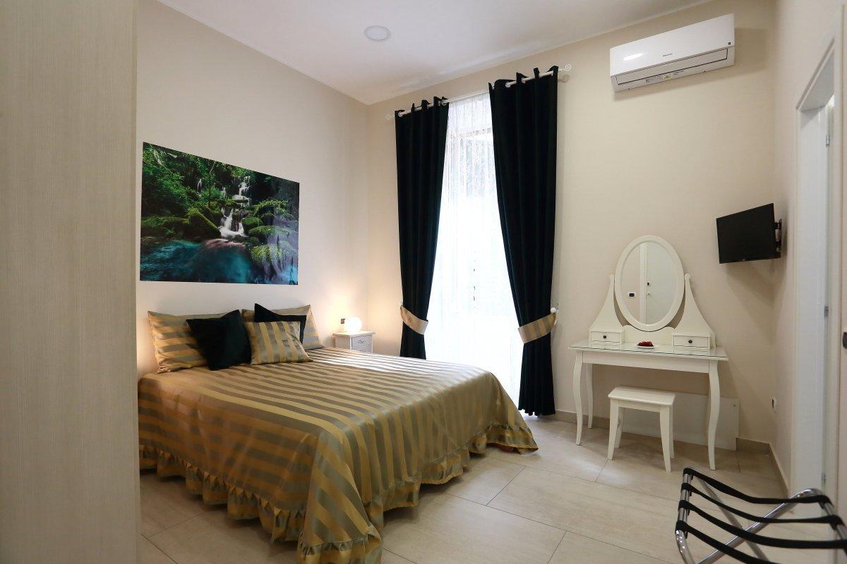 Bed & Breakfast Rosolino Naples